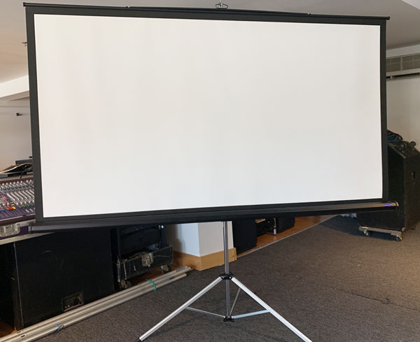 Portable Projection Screens